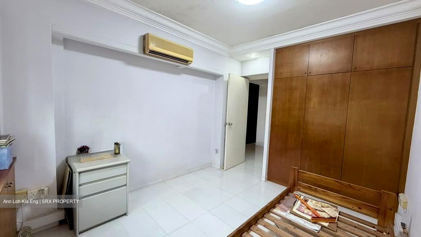 Blk 122C Rivervale Bank (Sengkang), HDB Executive #572054531